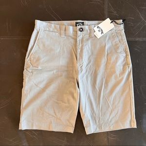 Billabong NWT grey shorts